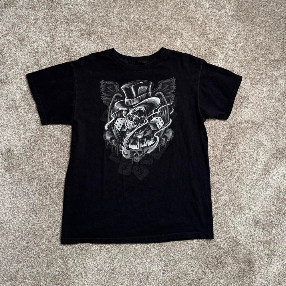 BLACK HELIUM "TOP HAT" GRAPHIC TEE
